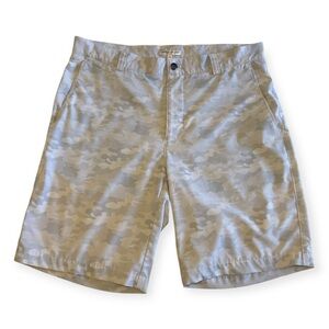 Peter Millar Camo Shorts Size 34
